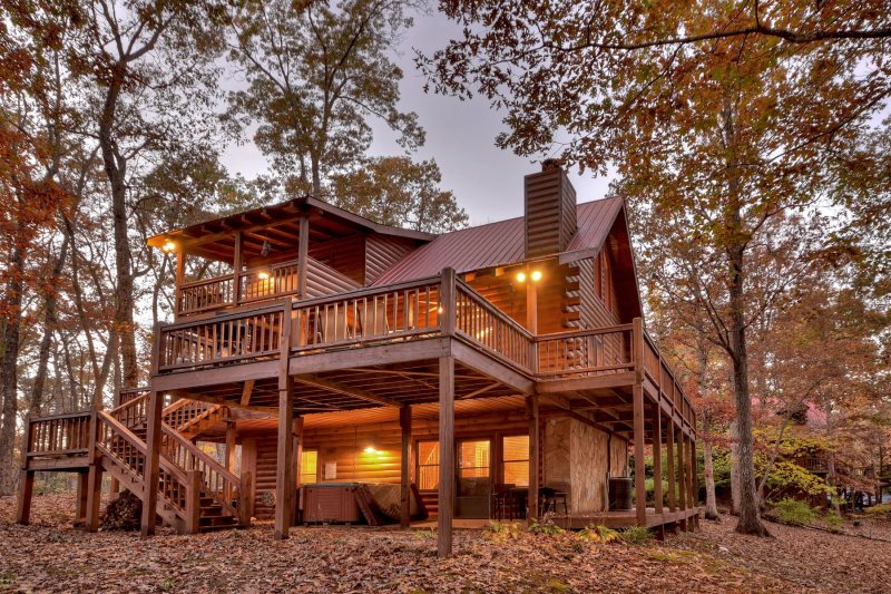 Blue Lake Cabin in Blue Ridge North GA Cabin Rental Blue Lake Cabin in Blue Ridge North GA Cabin Rental